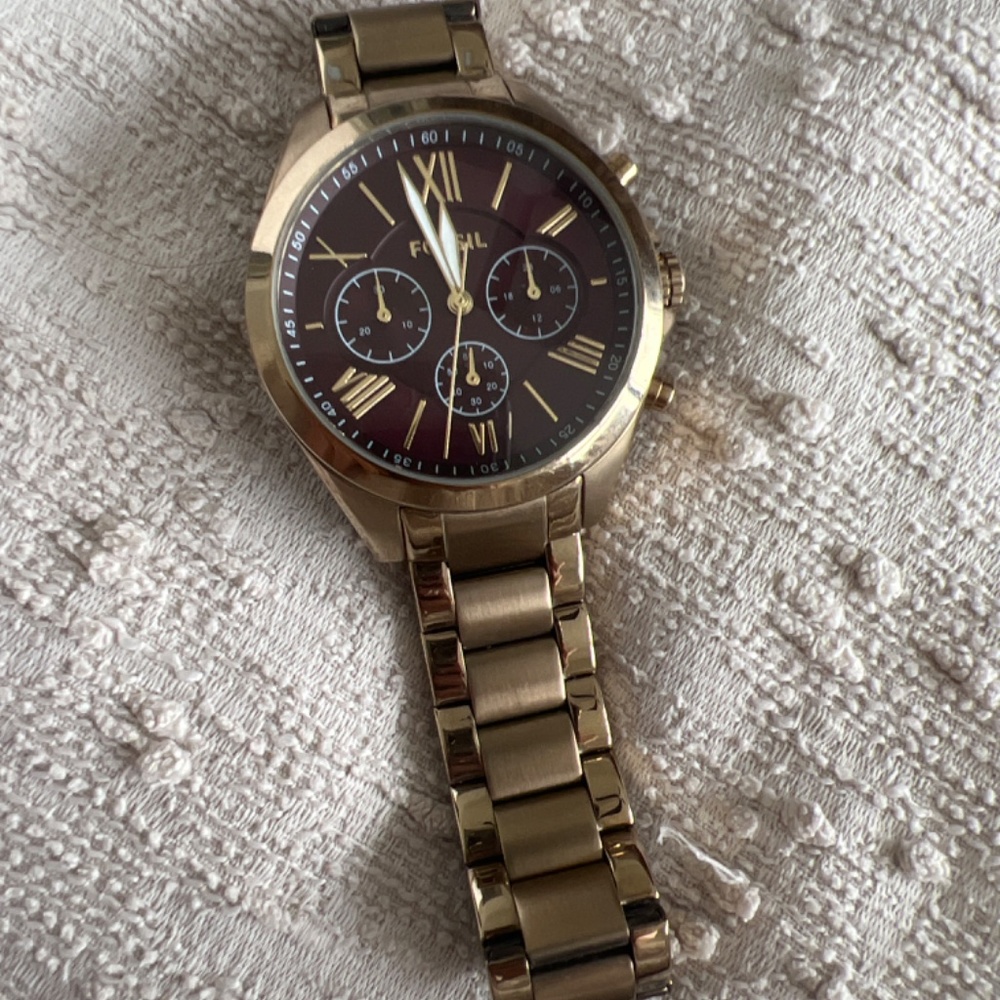 Fossil Watch - Picture 3 of 3